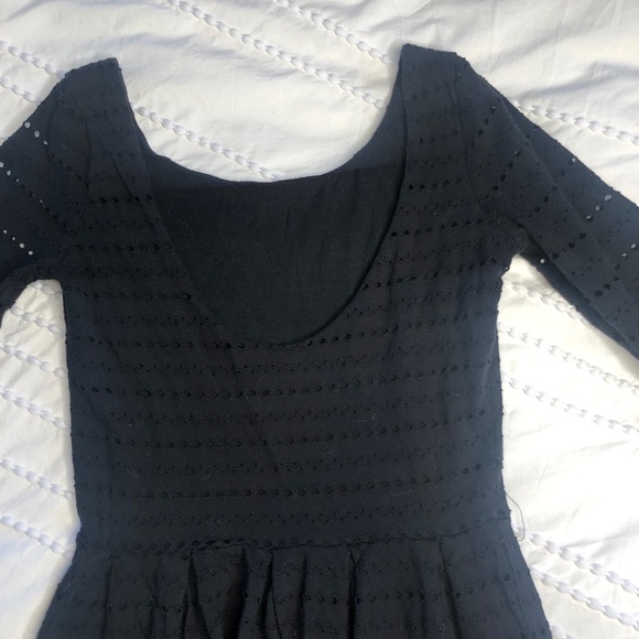 Eight Sixty Peplum 3/4 Sleeve Back Top Size XS - Picture 9 of 12